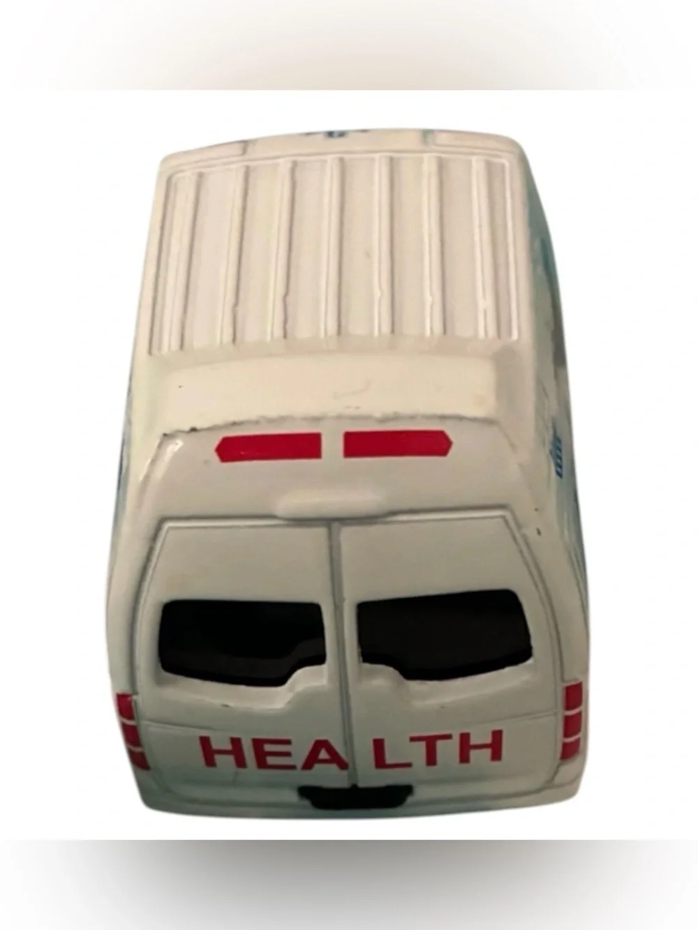 N/A white ambulance
